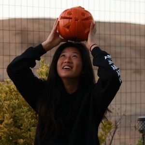 Meet your Posher, Lucy